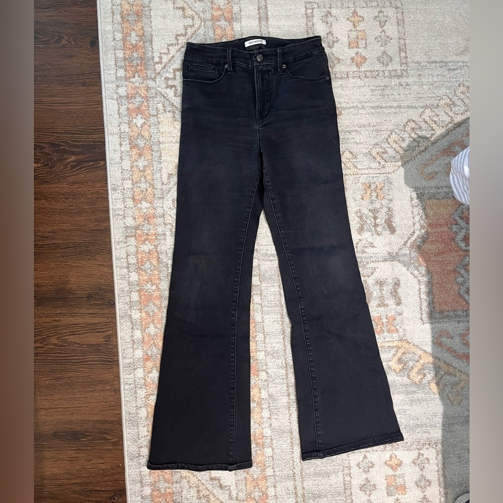 Good American - Good Flare Jeans